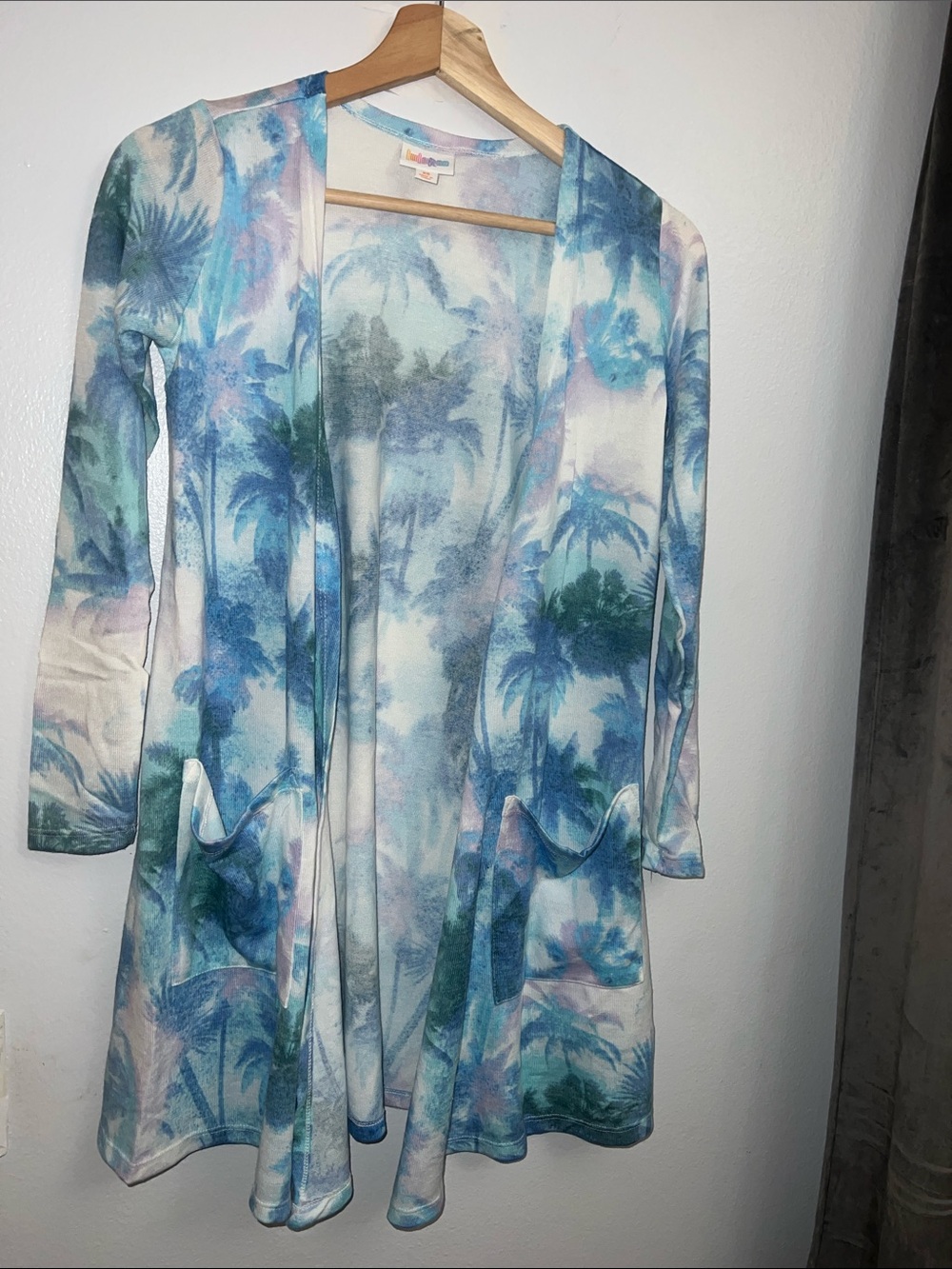 Lularoe Caroline XS NWOT Open Cardigan Beautiful tropical pastels colors